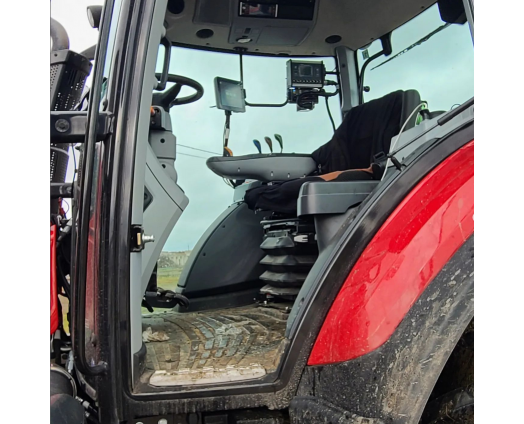 Підрулька трактора VALTRA T234 через CAN + BoomPilot обприскувача.